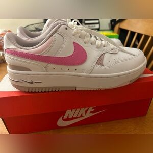 Nike women’s gamma force white, and playful pink size 9.